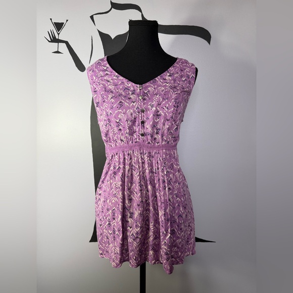torrid Lavender Printed Sleeveless V-Neck Midi top - Picture 3 of 8